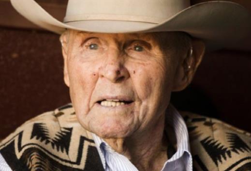 Famed cowboy Buster Welch laid to rest in Sweetwater